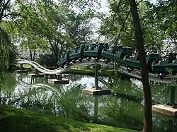 Dragon à Adventureland