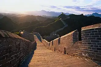 Lever de soleil sur la Grande Muraille.