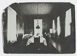 salle à manger  de la maison  de Hughes en 1900.