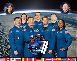 Description de l'image The official Expedition 71 crew portrait with CFT crew.jpg.