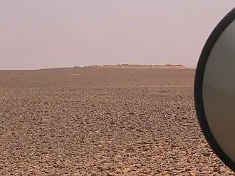 Description de l'image The wall and moroccan soldiers at sight.jpg.
