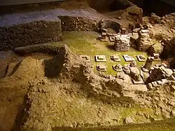 L'abside des thermes, avec hypocaustes.