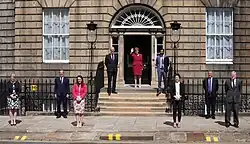 Description de cette image, également commentée ci-après