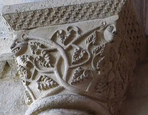 Rinceaux et feuillages.