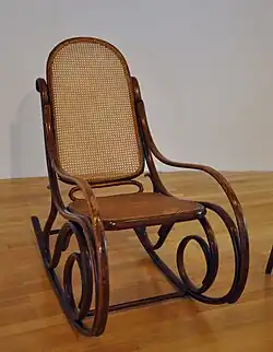 Fauteuil à bascule Thonet