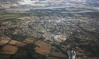 Vue aérienne de Thouaré-sur-Loire et de l'île de la Chênaie (2018).