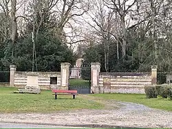 L'entrée du château.