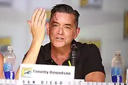 Timothy Omundson (ici en 2013) interprète Carlton Lassiter.