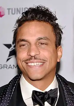 Description de cette image, également commentée ci-après