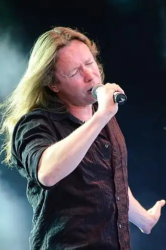 Description de cette image, également commentée ci-après