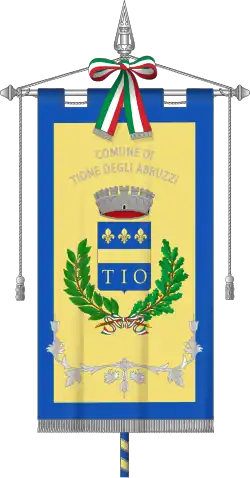 Drapeau de Tione degli Abruzzi