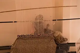 Tisserande au travail