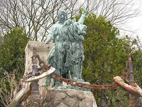 Jean-Baptiste Pezon chevauchant un lion, Paris, cimetière du Père-Lachaise.