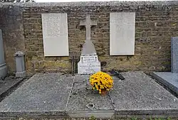 tombe des soeurs de la Charité