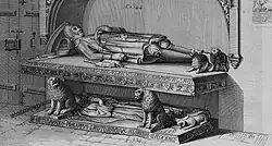 Gravure d'un tombeau en pierre avec une sculpture d'un homme allongé en armure sur une dalle décorée de boucliers et soutenue par deux statues de lions