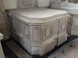 36 et 37Emmanuel d'Orléans et Henriette de Belgique, duc et duchesse de Vendôme et d’Alençon.