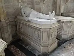 39Henri d'Orléans, fils du duc de Chartres.