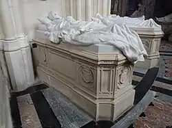 28Ferdinand d'Orléans, duc d'Alençon.