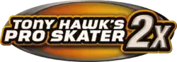Logo de la version Xbox intitulée Tony Hawk's Pro Skater 2X. La photo représente une forme ovale de couleur orangée en fond ; au premier-plan est inscrit le titre du jeu sur deux lignes. Le titre dépasse légèrement de la planche.