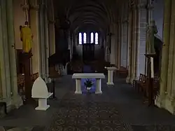 Nef de l'église Saint-Laurent.