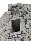 Mâchicoulis et porte d'accès