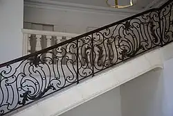 Détail de la rampe d'escalier.