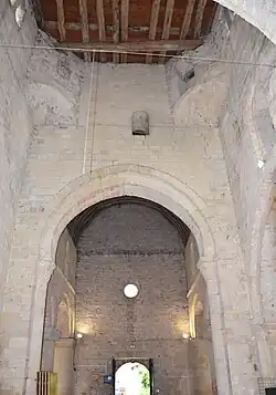 La nef côté porche.