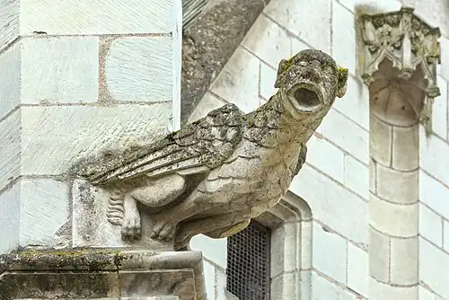 Gargouille sur la façade de l'église Notre-Dame-la-Riche