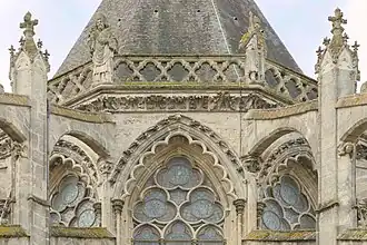 Chevet de la cathédrale, place Grégoire-de-Tours