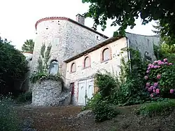 Tours du Château Neuf.