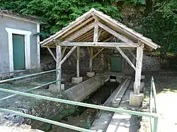 La fontaine de la Clautre.