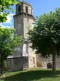 Le clocher de l'église, dit donjon.