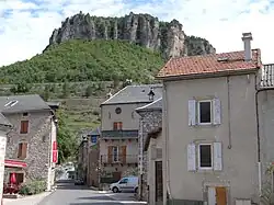 Le rocher du Regard qui domine Trèves.