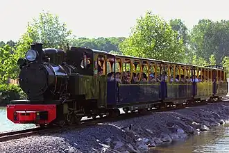 Le train à vapeur à Pairi Daiza lors de la mise en service en 2015.