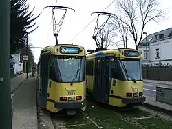 Deux trams 52 prêts au départ pour le Nord de Bruxelles.