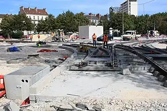 Vue des traveaux du tramway au niveau de la séparation des lignes T1 et T2 place de la République