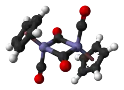 Isomère trans sans liaison Fe–Fe