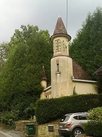 Transformateur électrique, avenue des Villas.