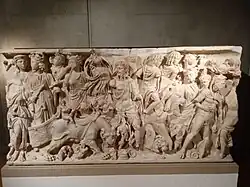 Cuve de sarcophage dite "Triomphe de Bacchus" (IIIe&nbsp;siècle), découverte à Saint-Irénée en 1824(musée Lugdunum, Lyon).