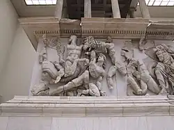 mêlée de cinq combattants