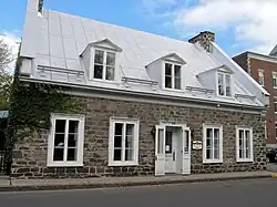 Maison Hertel-De La Fresnière.