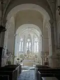 Nef et arc triomphal, vue vers l'est.