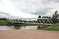Pont pour la circulation douce entre Tuomarinkartano et Tapaninvainio.