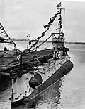 Le USS O-9 (SS-70)&nbsp;(en) dans la base de Coco Solo en 1928.