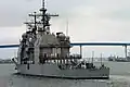 Vue arrière de l'USS Mobile Bay, en escale à San Diego (17 juin 2004)