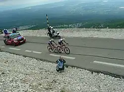 Kenny Elissonde et Bauke Mollema ont été distancés par Wout van Aert.