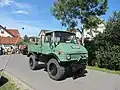 Unimog 421 avec cabine tout en acier