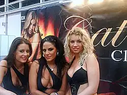 Description de cette image, également commentée ci-après