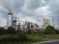 Vue d'une carte postale ancienne représentant une ville minière au XIXe&nbsp;siècle.