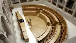 Description de cette image, également commentée ci-après